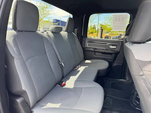 Used 2022 RAM 2500 Big Horn w/ Cold Weather Group AWD/4WD image 28
