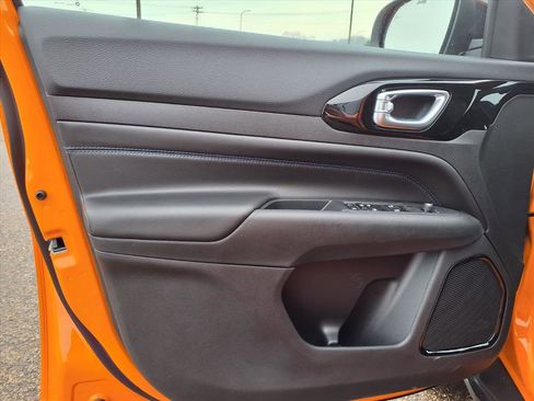 New 2026 Jeep Compass Latitude AWD/4WD image 17