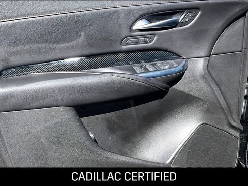 Certified 2023 Cadillac XT4 Sport w/ Cold Weather Package image 21