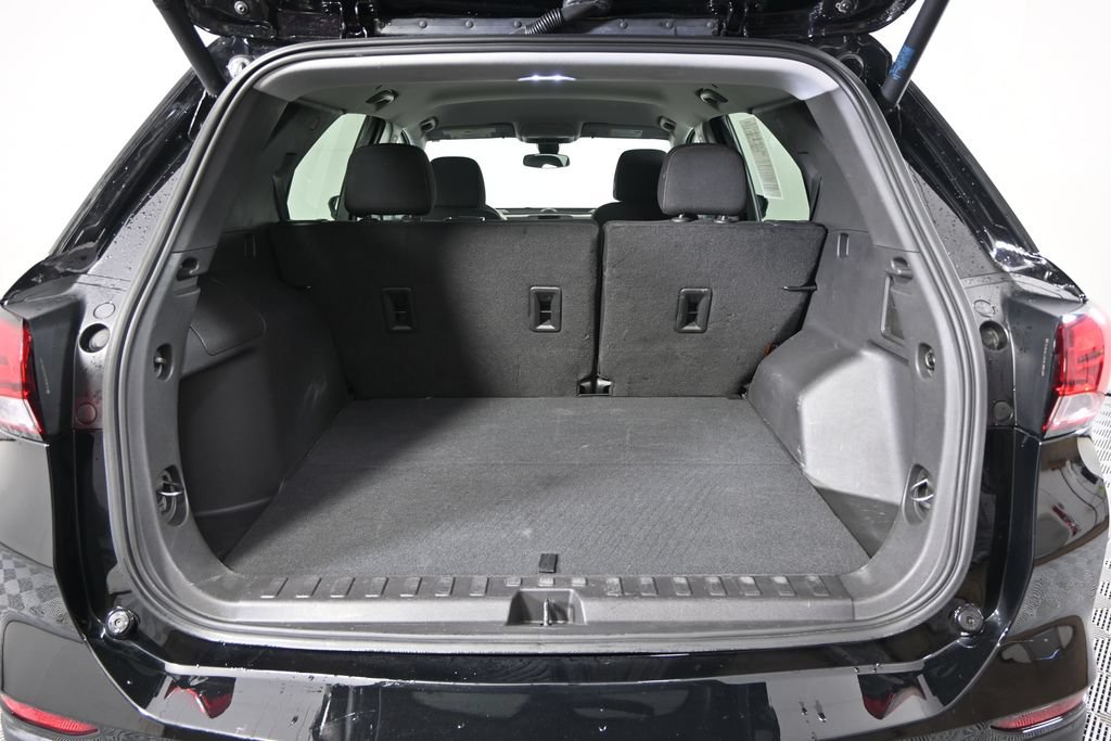 Used 2024 Chevrolet Equinox LT AWD/4WD image 16