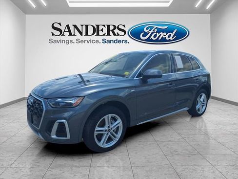 Used 2022 Audi Q5 e Premium image 5