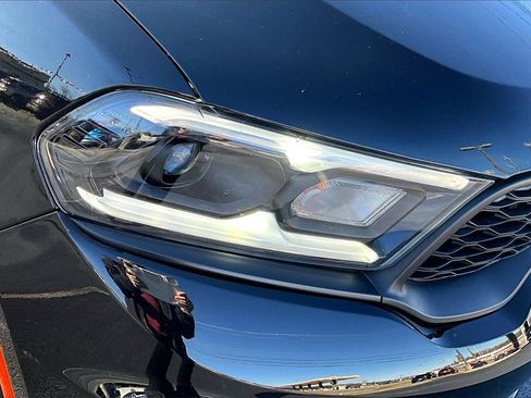 Used 2025 Dodge Durango GT image 30