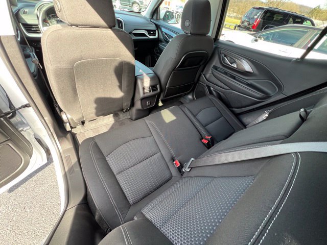 Used 2024 GMC Terrain SLE AWD/4WD image 5
