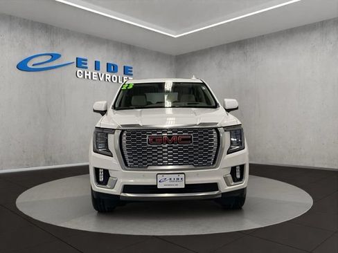 Used 2023 GMC Yukon XL Denali w/ LPO, Floor Liner Package AWD/4WD image 10