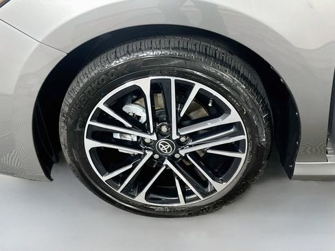 Certified 2026 Toyota Camry XLE AWD/4WD image 31