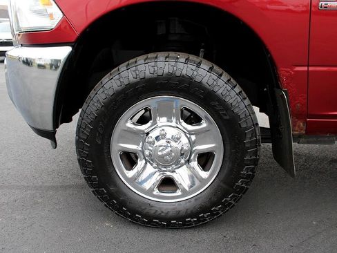 Used 2014 RAM 2500 Tradesman w/ Chrome Appearance Group image 8