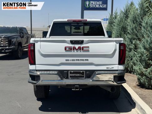 Used 2026 GMC Sierra 3500 SLT AWD/4WD image 6