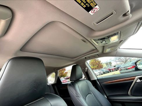 Used 2020 Lexus RX 350L FWD w/ Premium Package image 11