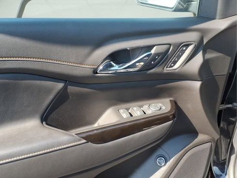 Certified 2023 GMC Acadia AT4 w/ Preferred Package AWD/4WD image 9