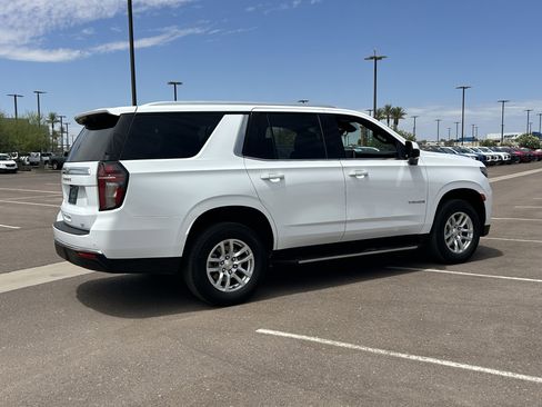 Used 2024 Chevrolet Tahoe LT RWD image 5
