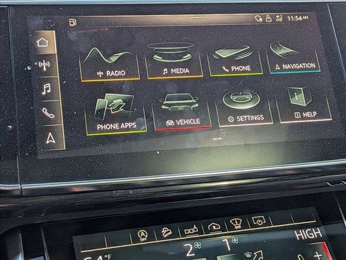 Used 2020 Audi SQ7 Prestige w/ Prestige Package image 11