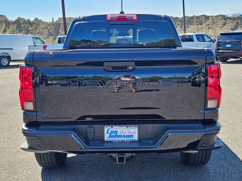 Used 2025 Chevrolet Colorado Trail Boss AWD/4WD image 6