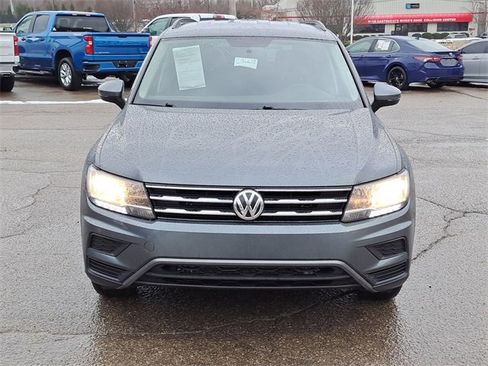 Used 2021 Volkswagen Tiguan S image 8