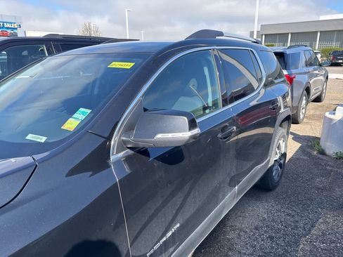 Used 2020 GMC Acadia SLE w/ Driver Convenience Package image 24