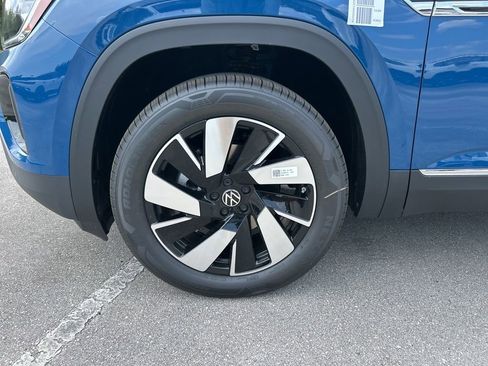 New 2026 Volkswagen Atlas Cross Sport SEL AWD/4WD image 57