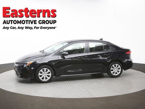 Used 2025 Toyota Corolla LE FWD image 60