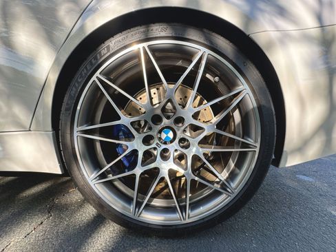 Used 2018 BMW M3 RWD image 25