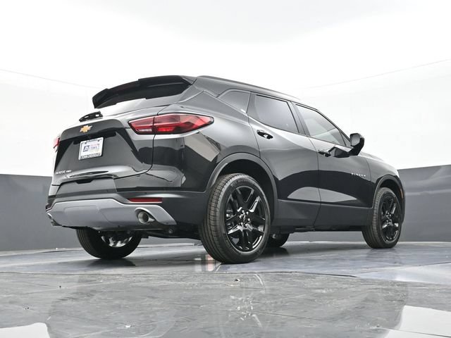 New 2026 Chevrolet Blazer LT w/ Convenience Package AWD/4WD image 39