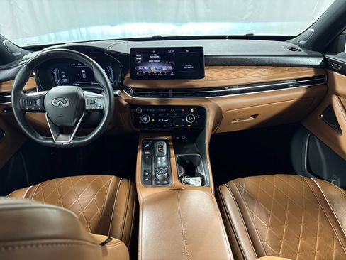 Certified 2025 INFINITI QX60 Autograph w/ Cargo Package AWD/4WD image 4