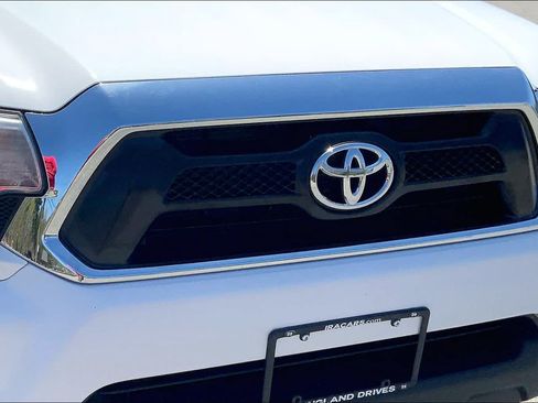 Used 2013 Toyota Tacoma 4x4 Double Cab w/ SR5 Pkg image 30