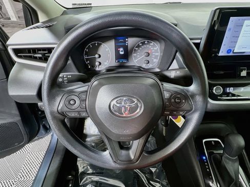 Certified 2025 Toyota Corolla LE FWD image 10