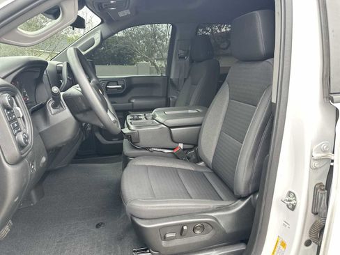 Used 2022 Chevrolet Silverado 1500 Custom AWD/4WD image 15