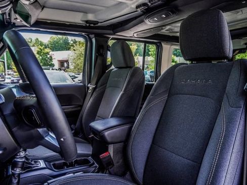 Used 2024 Jeep Wrangler Unlimited Sahara AWD/4WD image 41