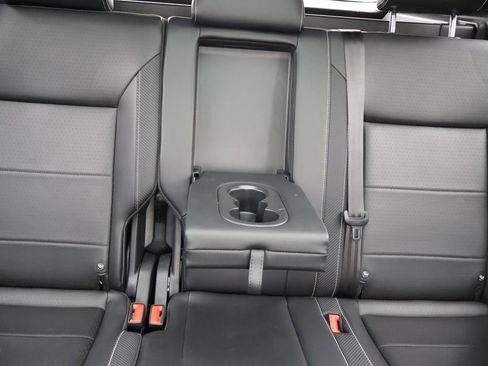 Certified 2022 Volkswagen Atlas Cross Sport SEL R-Line image 14