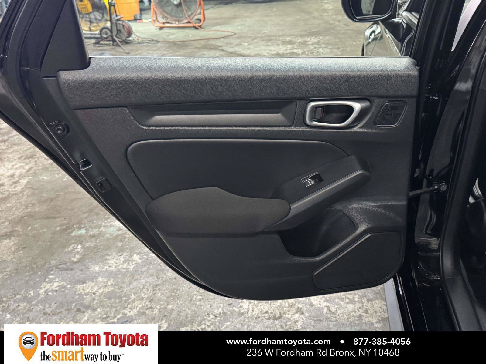 Used 2024 Honda Civic Sport image 11