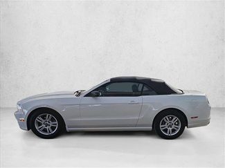 Used 2014 Ford Mustang Convertible video 2