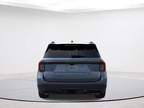 New 2025 Ford Explorer ST-Line image 5