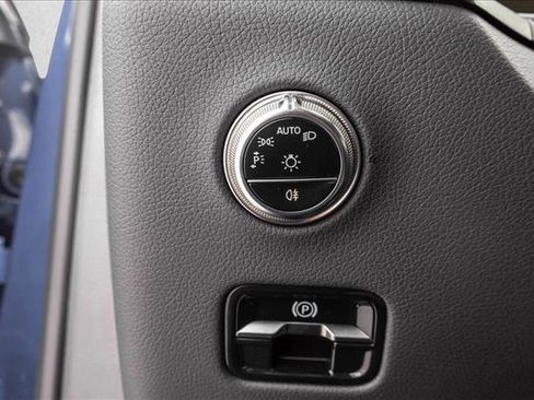 Certified 2026 Mercedes-Benz GLC 300 4MATIC image 15