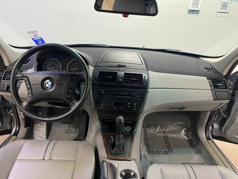Used 2005 BMW X3 3.0i image 14