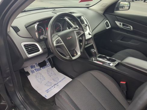 Certified 2017 GMC Terrain SLE w/ Technology Package AWD/4WD image 9