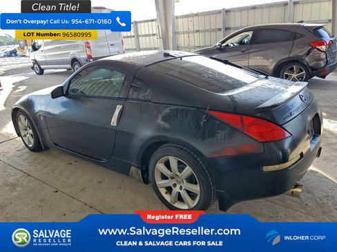 Used 2005 Nissan 350Z Touring w/ (K96) Aerodynamics Pkg image 3