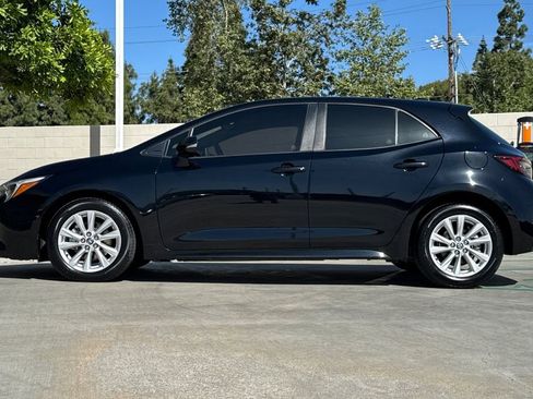 Used 2023 Toyota Corolla SE FWD image 9