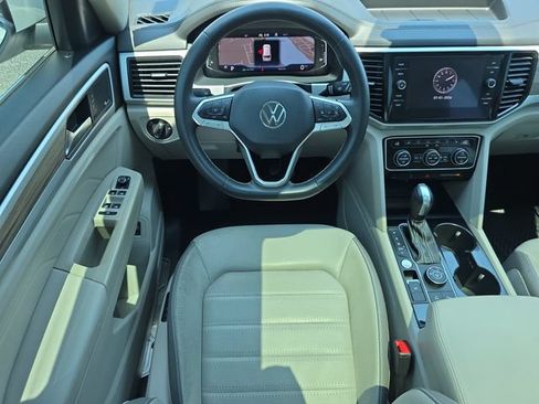 Used 2021 Volkswagen Atlas SEL Premium AWD/4WD image 12