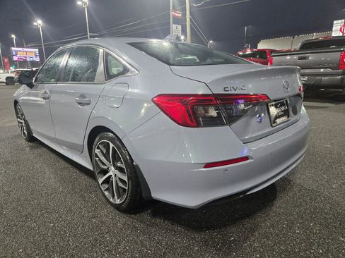Used 2024 Honda Civic Touring image 7