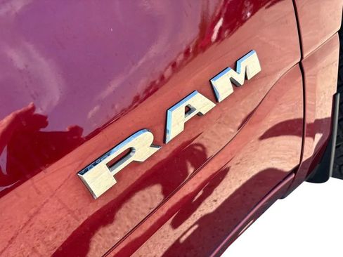 Used 2020 RAM 1500 Big Horn AWD/4WD image 9