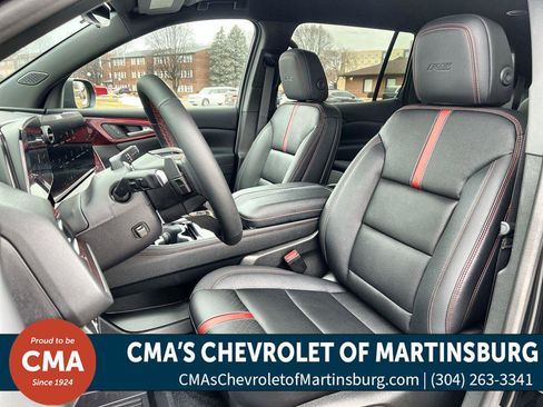 New 2026 Chevrolet Traverse RS w/ LPO, Floor Liner Package AWD/4WD image 13