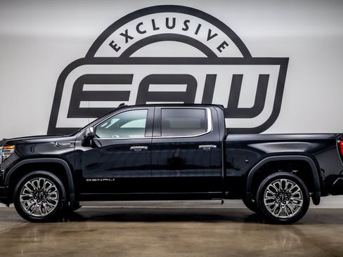 Used 2025 GMC Sierra 1500 Denali Ultimate AWD/4WD image 6