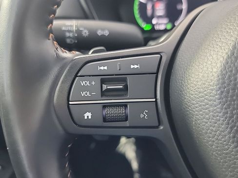 Used 2025 Honda CR-V Sport-L image 27