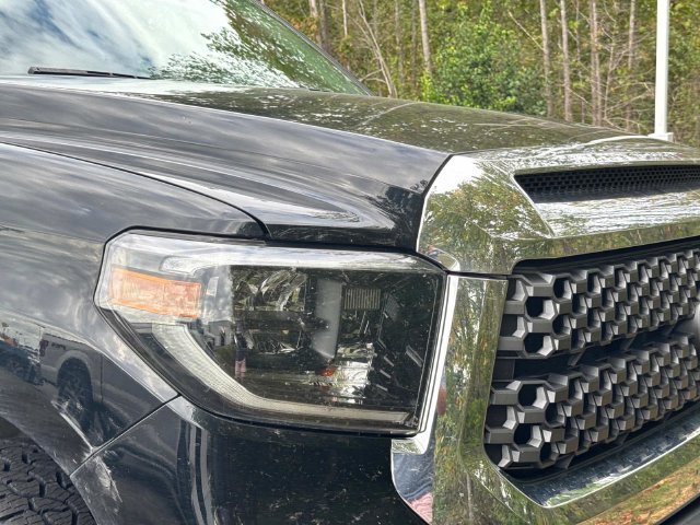 Used 2020 Toyota Tundra SR5 w/ TRD Off-Road Package AWD/4WD image 3