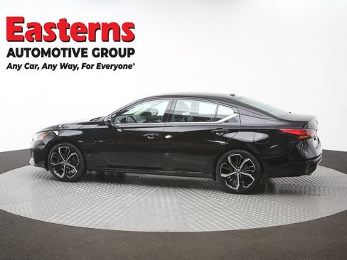 Used 2024 Nissan Altima 2.5 SR FWD image 61