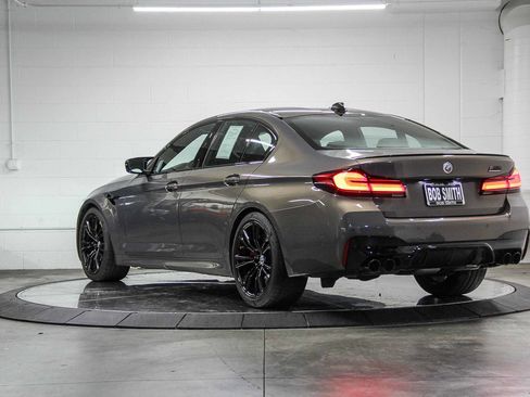 Used 2023 BMW M5 w/ Competition Package image 4
