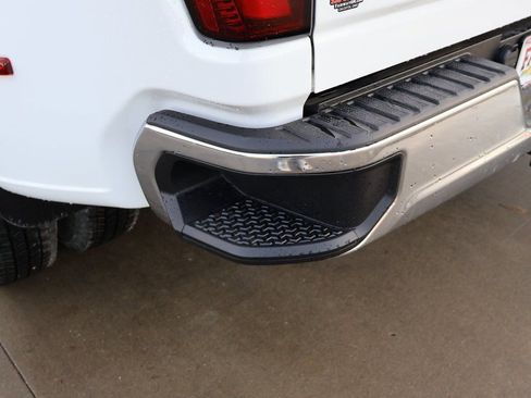 New 2026 GMC Sierra 3500 Pro image 27