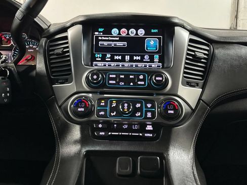 Used 2019 Chevrolet Tahoe LS AWD/4WD image 24
