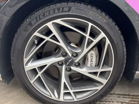 Used 2023 Genesis G90 3.5T AWD/4WD image 25
