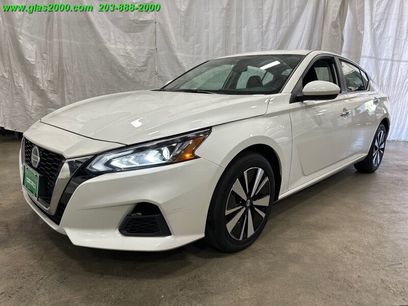 Used 2021 Nissan Altima 2.5 SV
