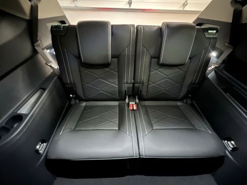 New 2026 Volkswagen Atlas SE image 26